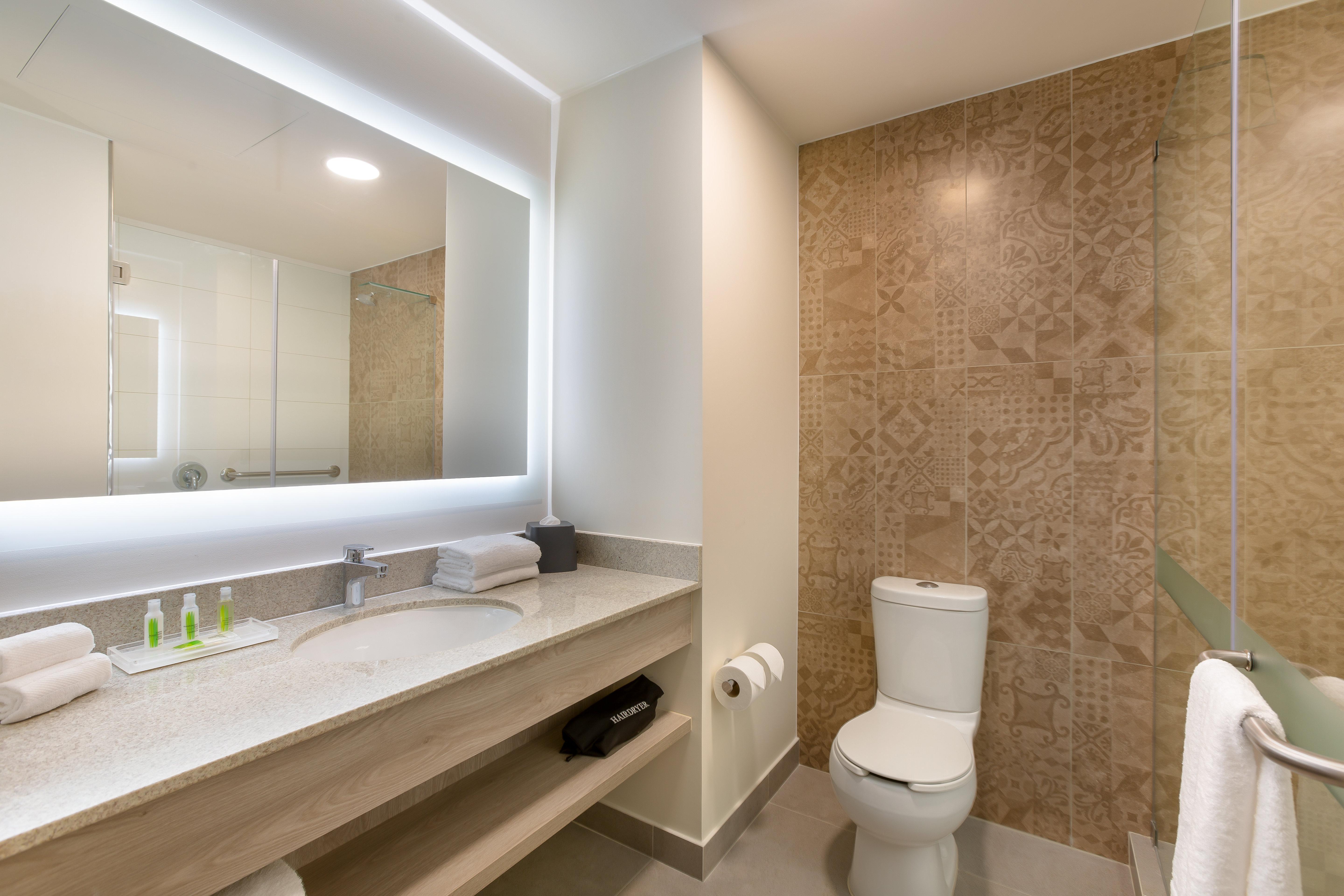 Holiday Inn - Piura By Ihg Exterior photo